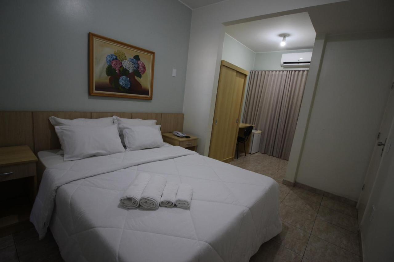 Hotel Regina Muriaé Εξωτερικό φωτογραφία