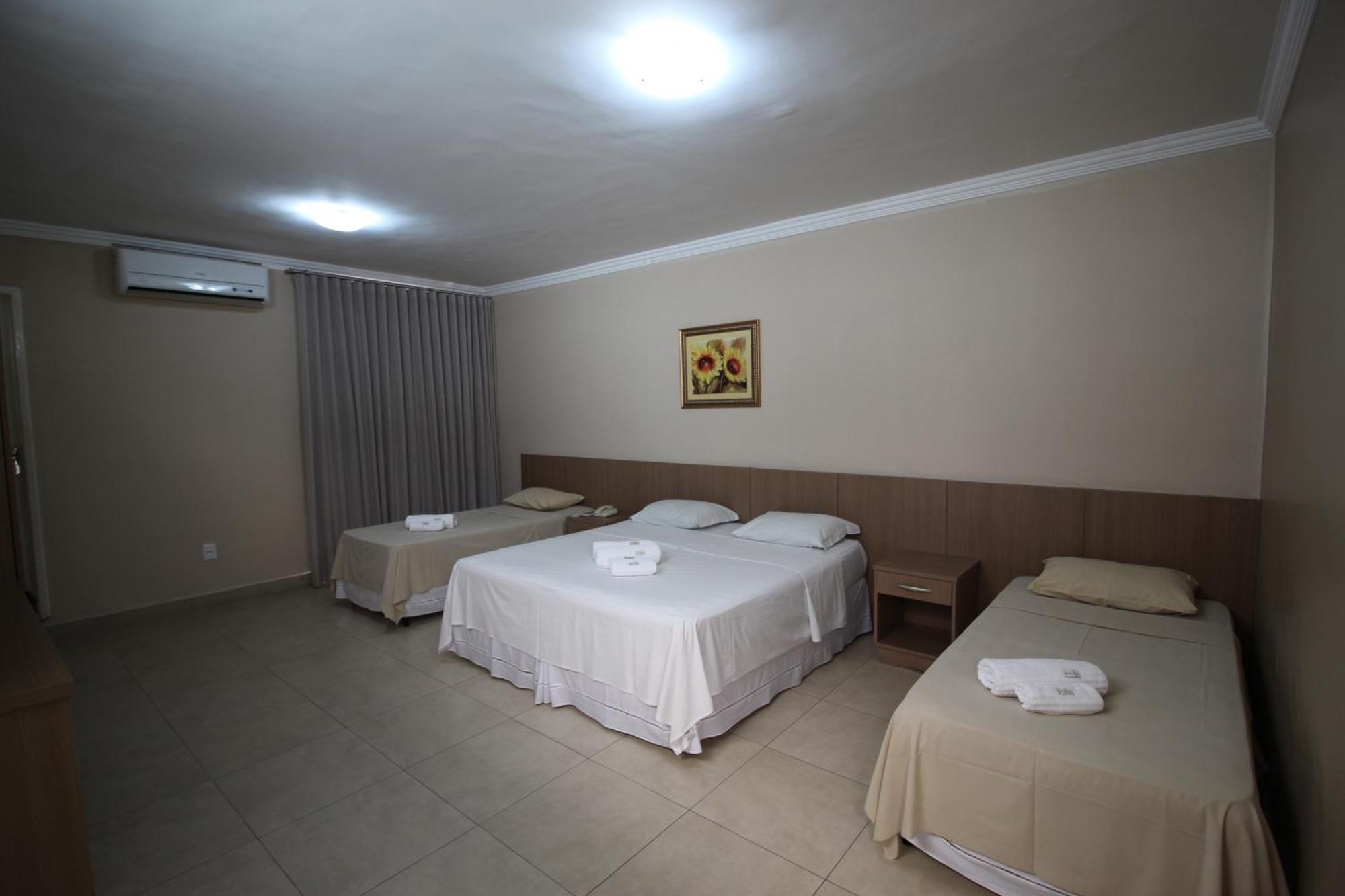 Hotel Regina Muriaé Εξωτερικό φωτογραφία